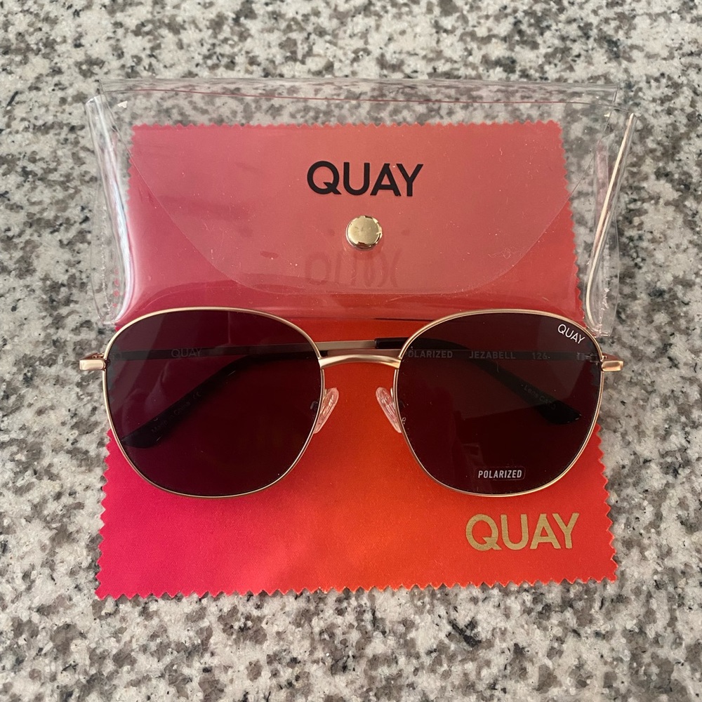 Quay - Jezabell Sunglasses - Polarized